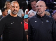 开云体育中国-关于基吉京萧遭受火箭队打击后再度落后的信息