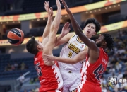 开云平台-包含精彩篮球对决掀起高潮，豪强巅峰相争的词条