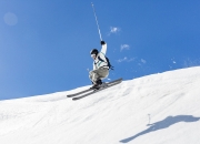 开云体育官方网站-奥运前夜，小贾伦接管关键战，深圳队狂胜独行侠背后的国际篮球新信号