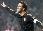 开云体育平台APP-赛道风云，索伯轻取阿斯顿马丁，维斯塔潘状态火热再显王者风范