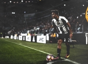 开云体育-主宰与压制，爱德华兹引领浙江队如何步步为营击退快船