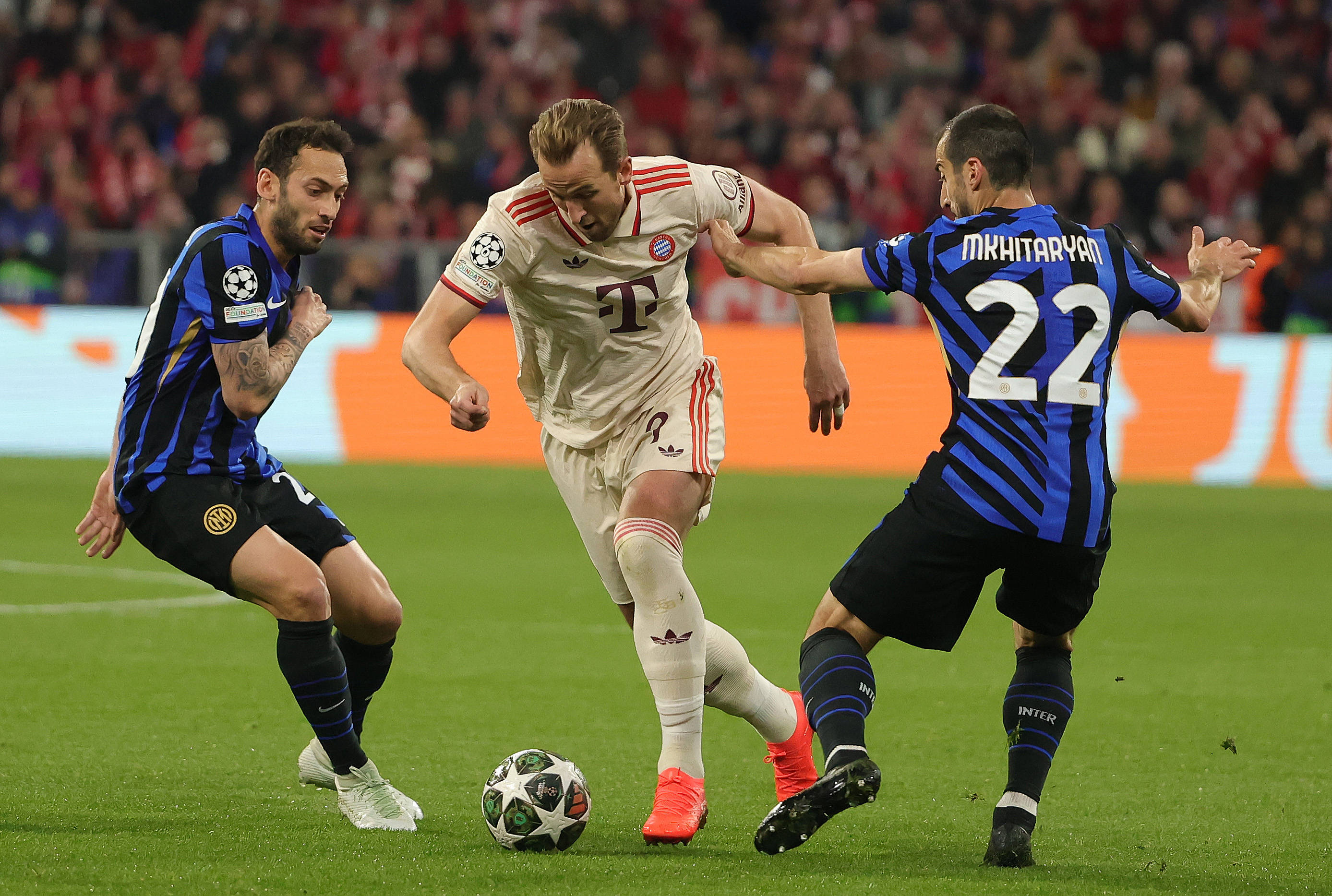 阿森纳完胜多特蒙德，莫德里奇一己之力扛起全队的简单介绍