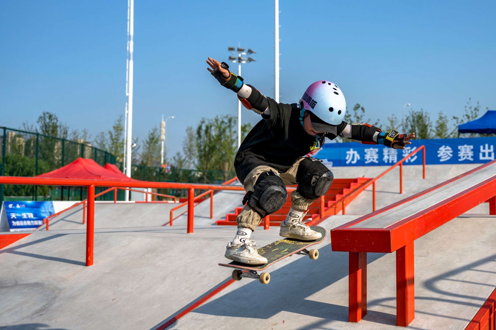 斯洛文尼亚选手在滑板比赛中创造纪录