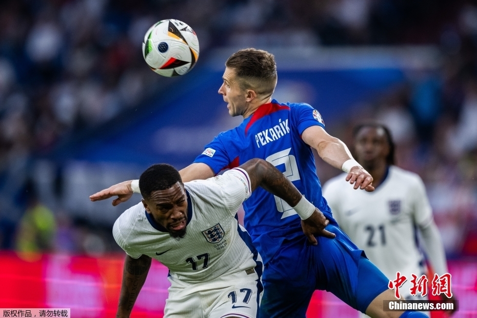 包含瑞士制胜斯洛伐克，成功晋级的词条