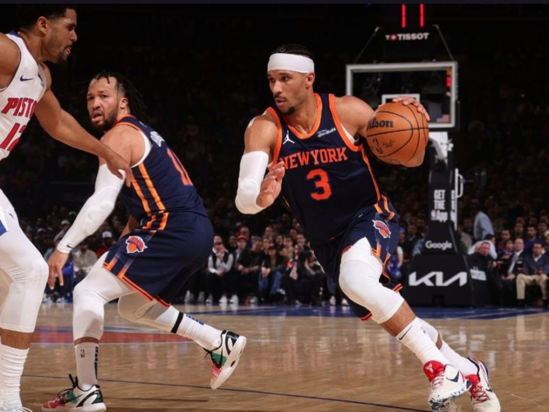 关于活塞战胜尼克斯，主场优势再次显现的信息