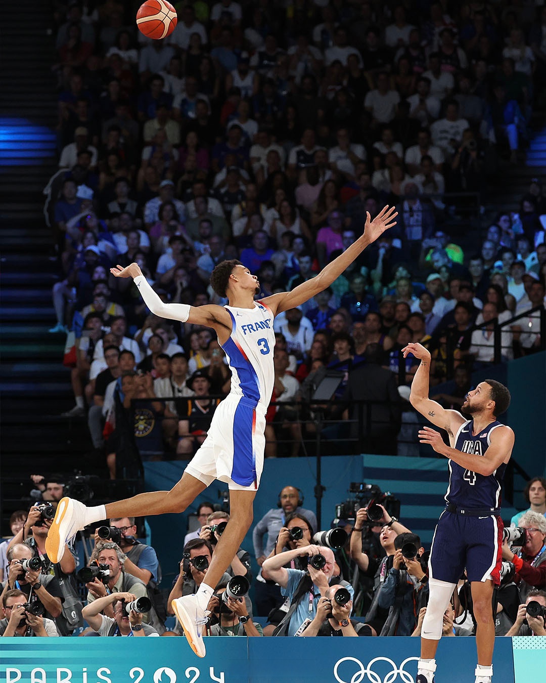 包含东京奥运会篮球比赛：美国男篮再次夺冠的词条