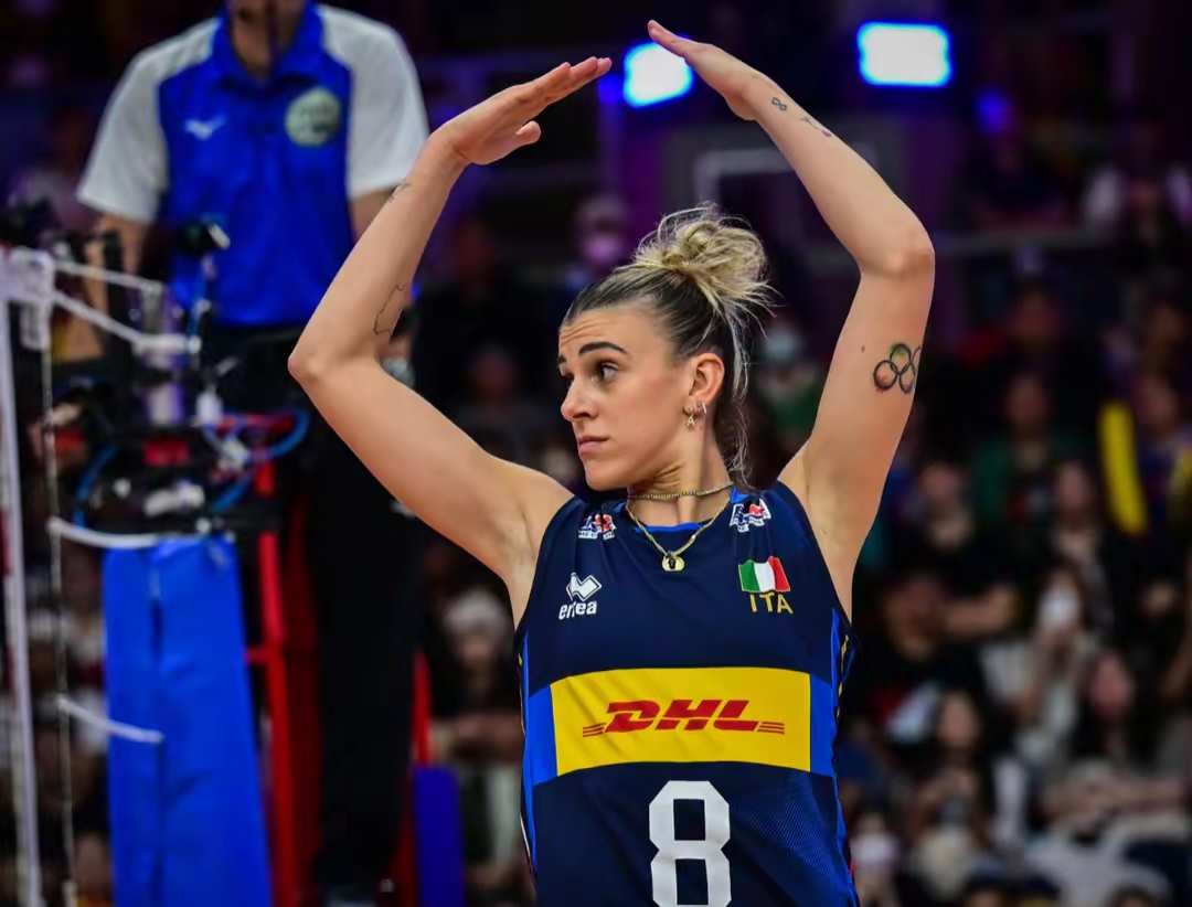 意大利队晋级有望，欧预赛冠军榜首一览无余的简单介绍