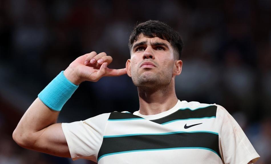 关于法网险胜蒙特卡洛大师赛，阿尔卡拉斯高光表现的信息