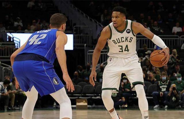 中国队鏖战英格兰队,波尔统治全场 中国队鏖战英格兰队,波尔统治全场