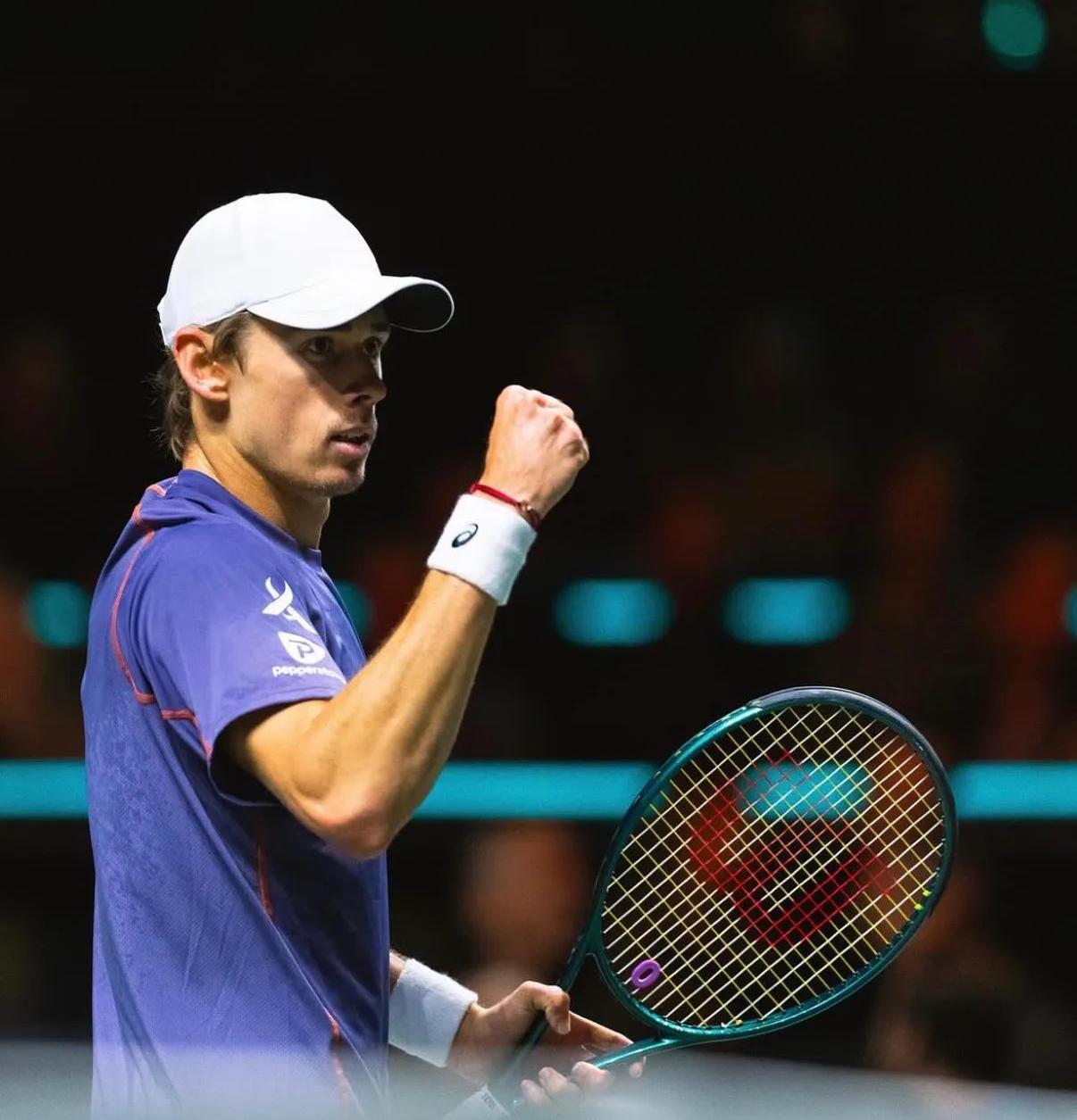 ATP总决赛险胜年终总决赛，阿尔卡拉斯惊艳四座的简单介绍