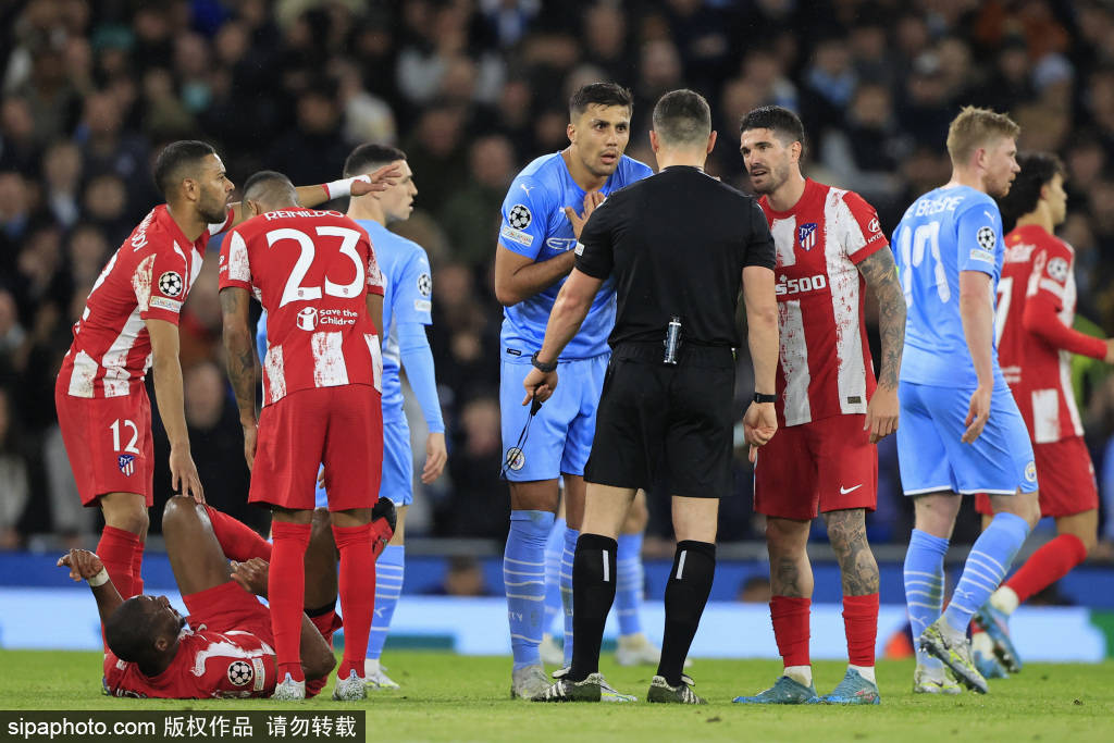 关于乌克兰横扫里昂，德布劳内关键制胜的信息