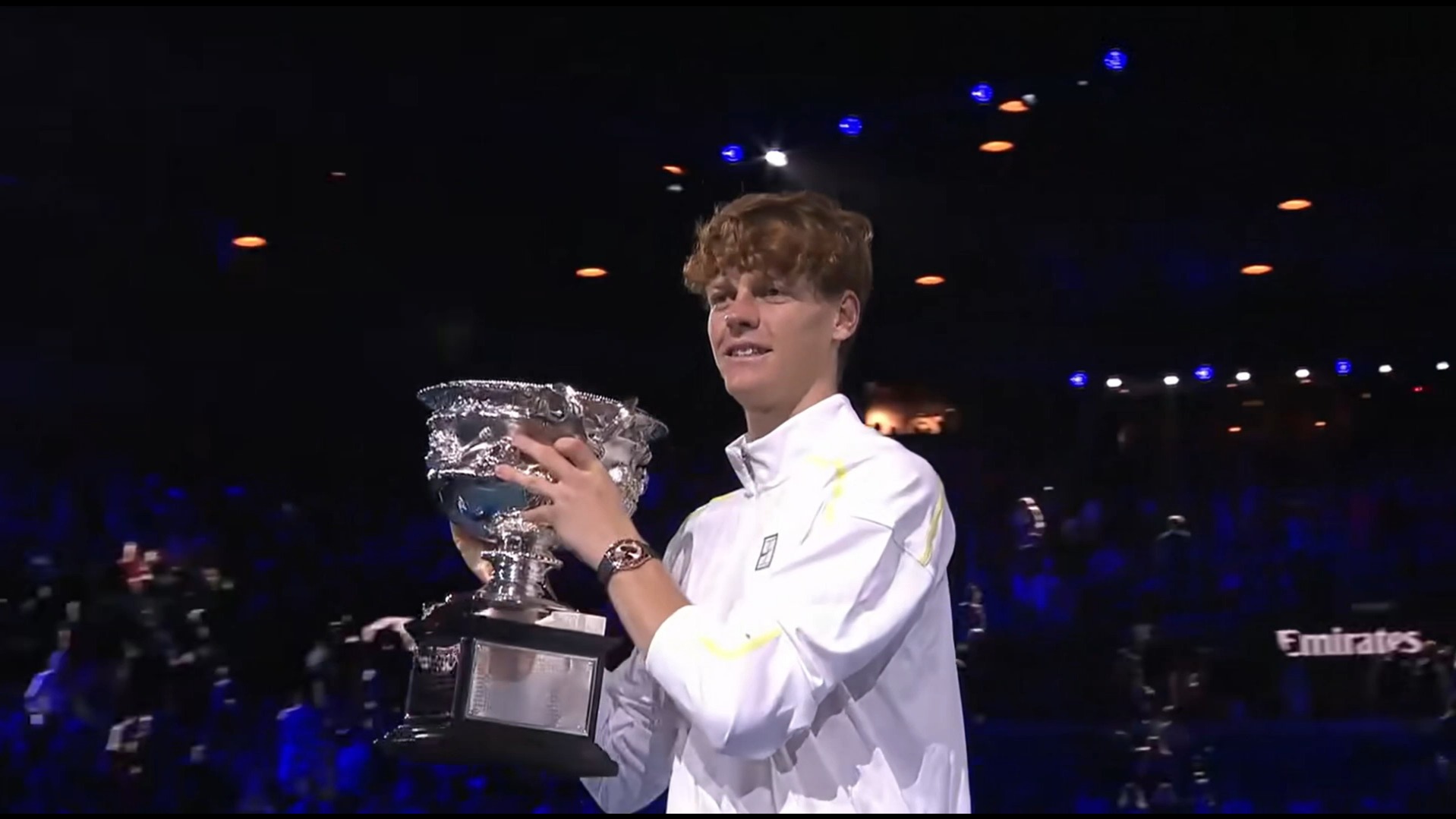 关于澳网翻盘年终总决赛，辛纳惊艳四座的信息