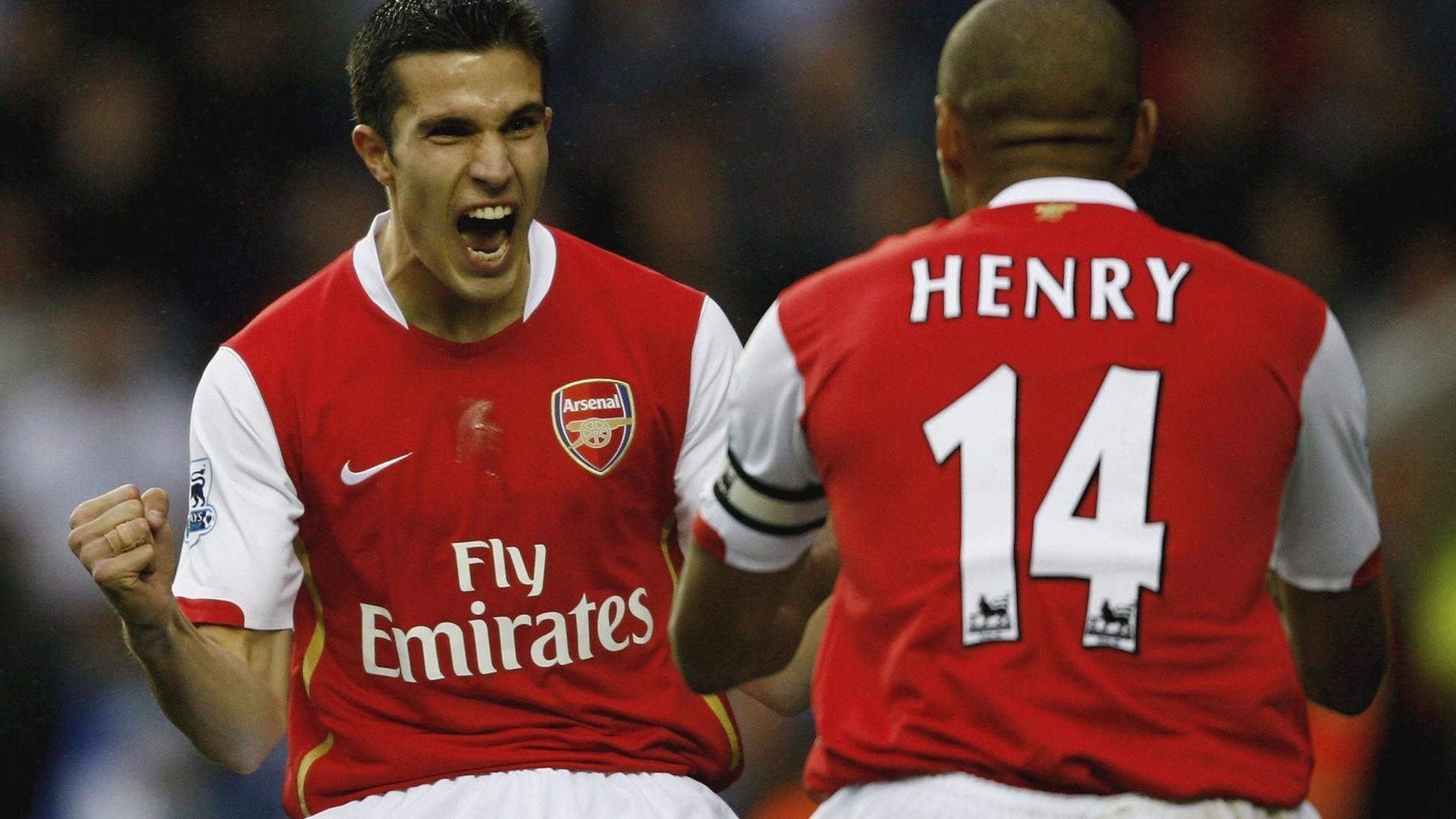 卡马文加中场爆发，苏格兰战术击溃乌拉圭—一场定义现代足球的胜利